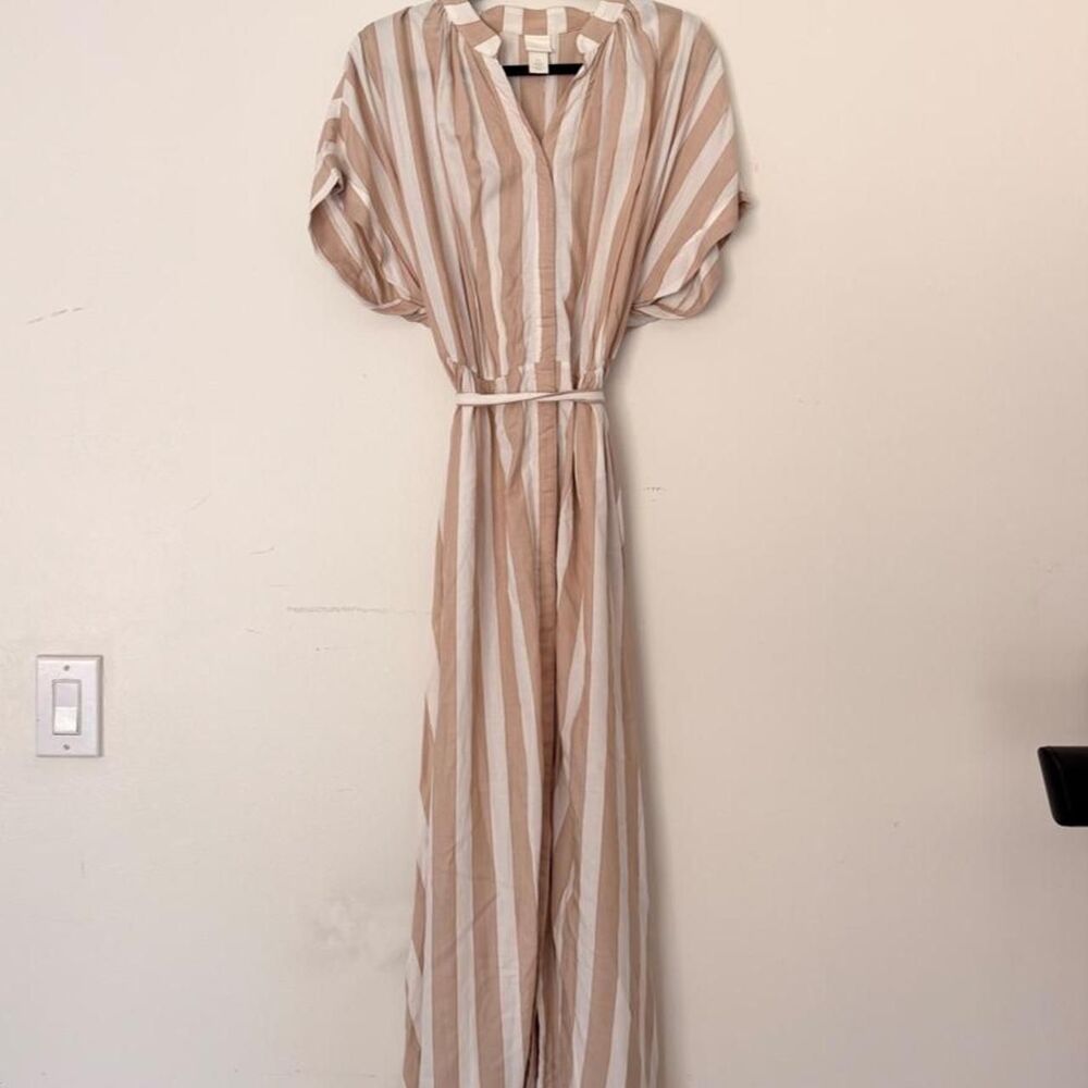 CLASSY H&M tan and white striped maxi wrap dress with tie waist, L 🤍✨